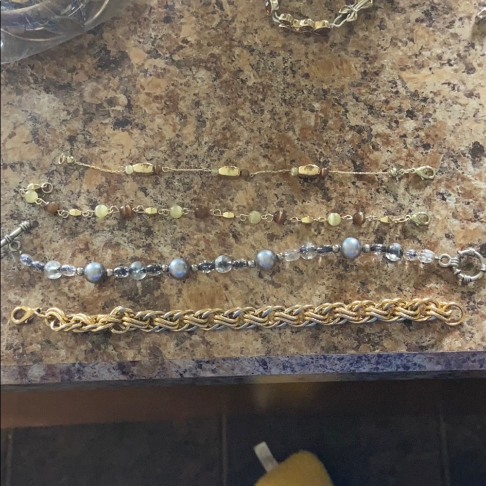 Bracelet lot